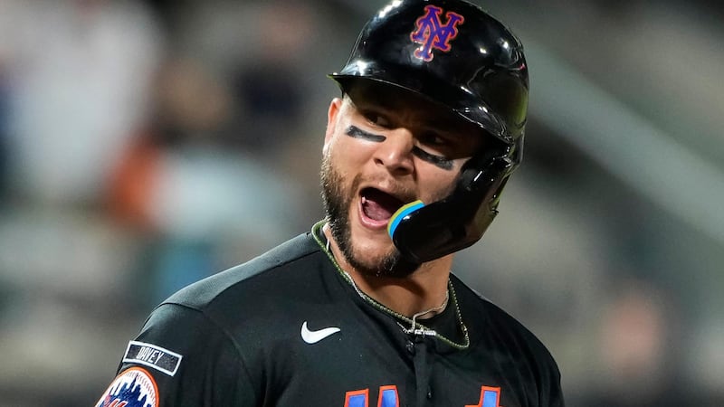 Bo Bichette lights up Citi Field with grand slam to put Mets ahead
