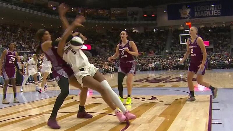 Isabelle Harrison ejected after flagrant foul 2 on Angel Reese