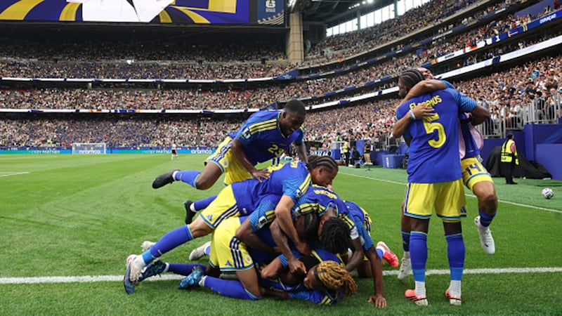 Must See: History for Curaçao! - Comenencia scores Curaçao's first ever World Cup goal