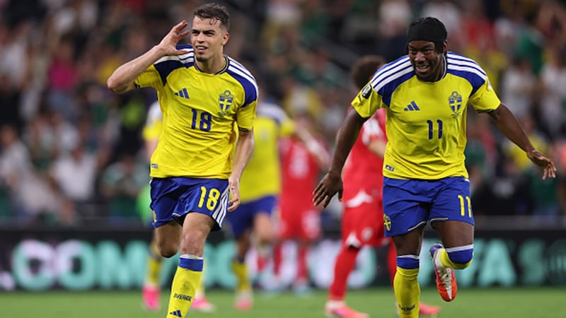 Must See: Ayari's vicious strike from distance adds to Sweden's goal tally