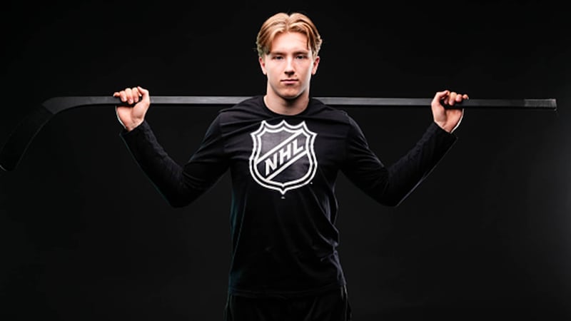 Bjorck credits big bro for high compete; reunion on Canucks 'would be super amazing'
