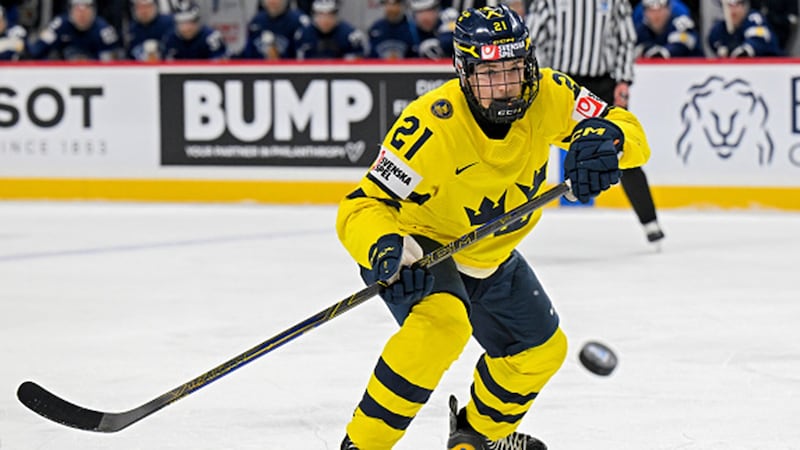 Top prospect Bjorck talks facing idol Crosby, being described as 'Swedish Suzuki'
