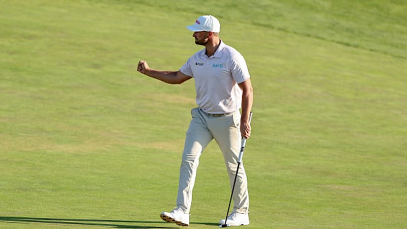 Must See: Clark taps in for par on 18 to secure U.S. Open victory