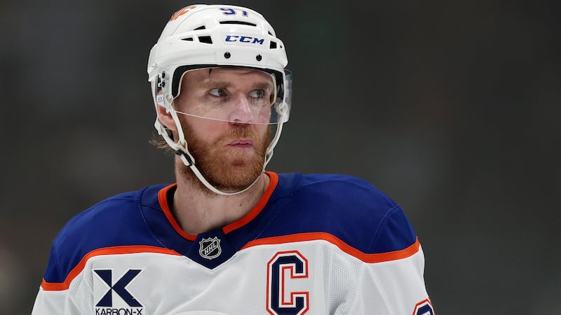 Is McDavid risking anything advocating for Babcock hire?
