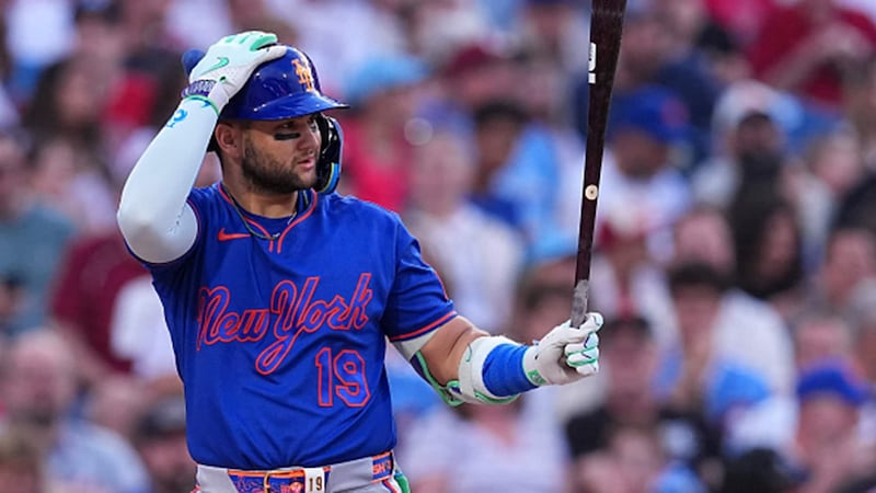 What will the reaction be to Bo Bichette's return to Toronto?