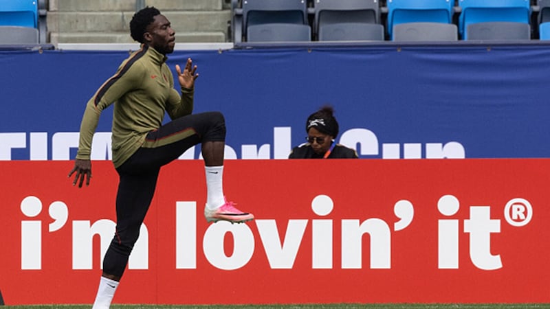 Davies' injury saga comes full circle in Los Angeles
