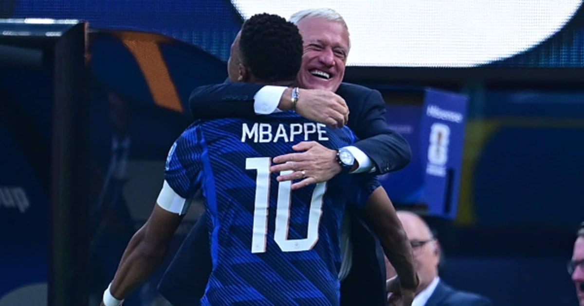Must See: Mbappe dedicates wonder goal to French manager Deschamps