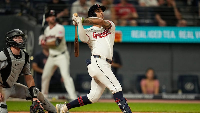 Brayan Rocchio walks it off for Guardians with 2-run dinger