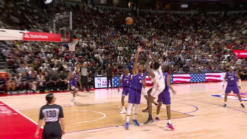 AJ Dybantsa gets the and-1 for the Wizards