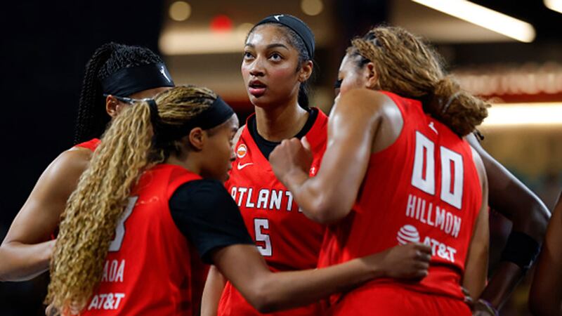WNBA: Sparks 92, Dream 101