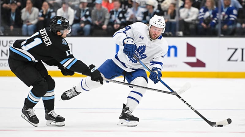 Is Rielly staying in Toronto?