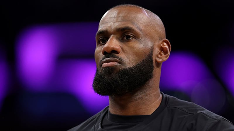 Feschuk on LeBron: 'I think people are like throwing up their hands going, just let us know'