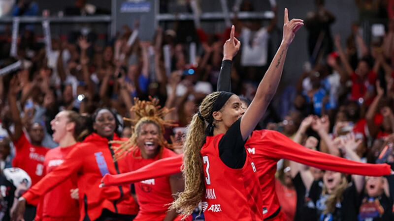 WNBA: Sky 91, Dream 93