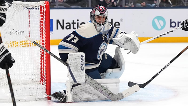 Blue Jackets, Greaves reach three-year, $15M deal just before arbitration hearing