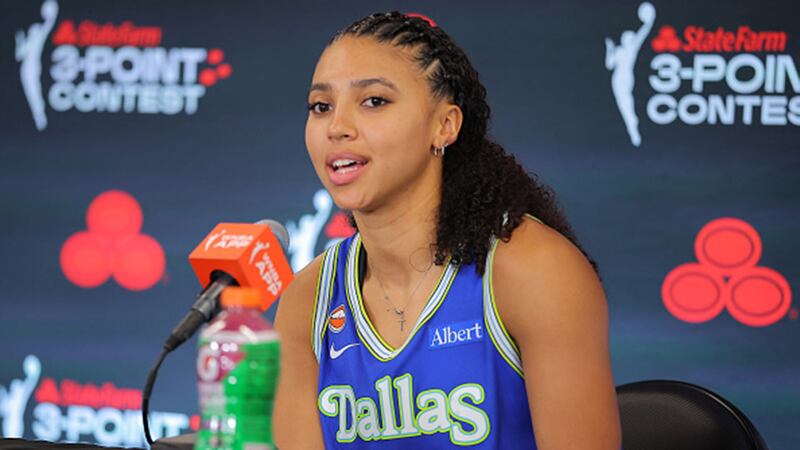 Azzi Fudd calls out Stephen Curry: 'I've been asking for a rematch since high school'