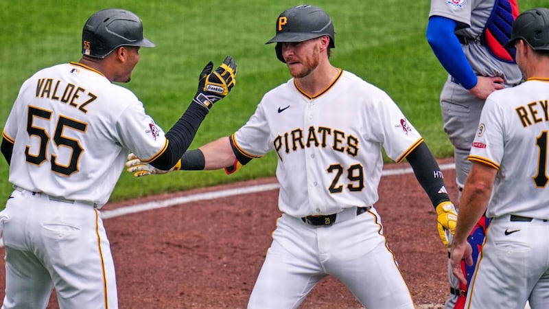 Ryan O'Hearn unloads a massive grand slam to pad Pirates' lead
