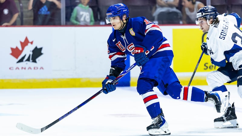 World Junior Summer Showcase: United States (Blue) 5, Finland 1