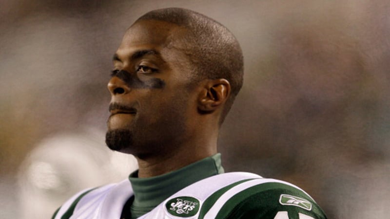 Plaxico Burress blasts the Jets, compares playing for the team to his real prison sentence