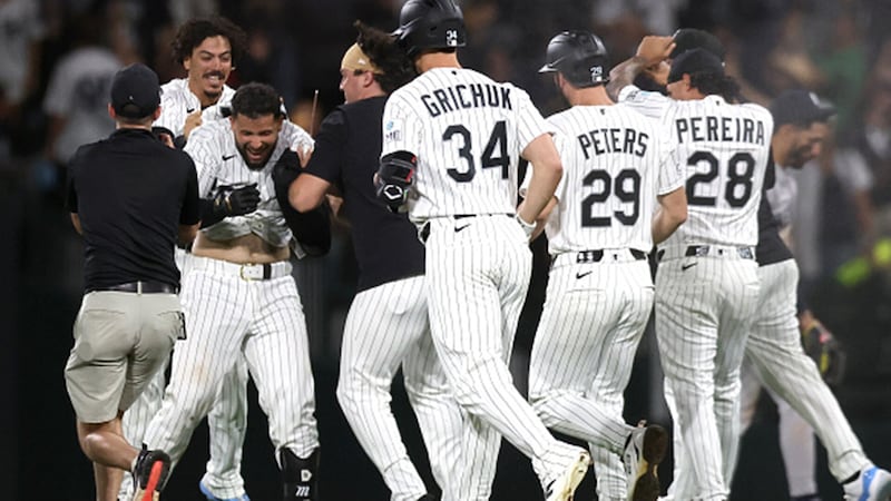 MLB: Yankees 5, White Sox 6 (12)