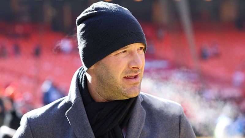 Romo placed on leave by CBS Sports following arrest