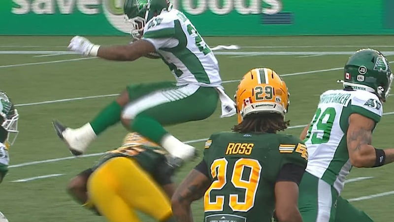 Must See: 'Spectacular stuff!' as Conley pulls off unreal reverse hurdle
