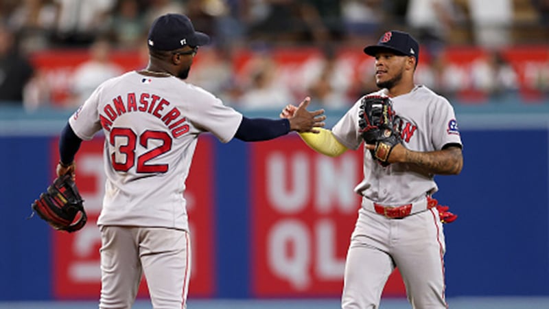 MLB: Red Sox 3, Dodgers 2
