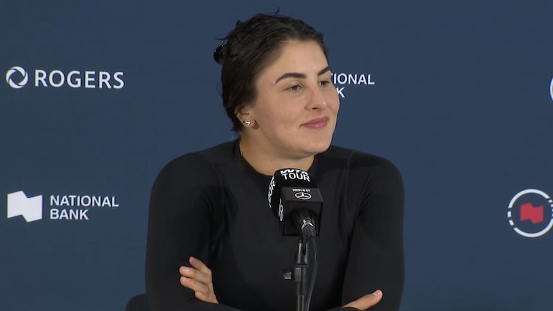 'I feel like I'm letting my team down': Andreescu searching for answers after blown lead