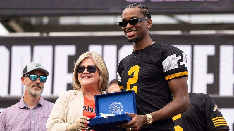 Hamilton honours hometown hero, NBA champ and MVP Shai Gilgeous-Alexander