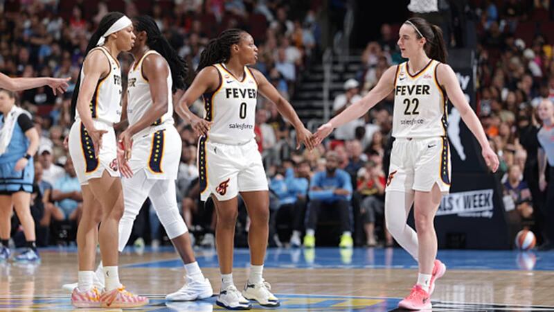 WNBA: Fever 90, Sky 86
