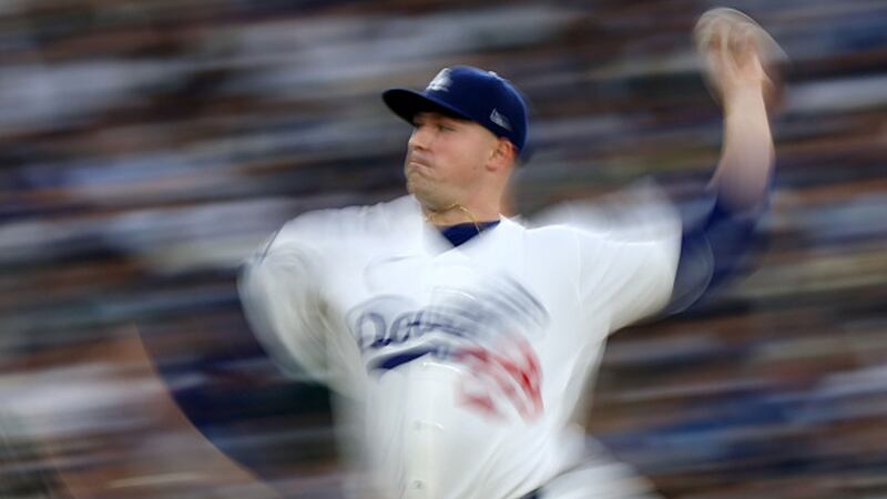 MLB: Royals 5, Dodgers 6