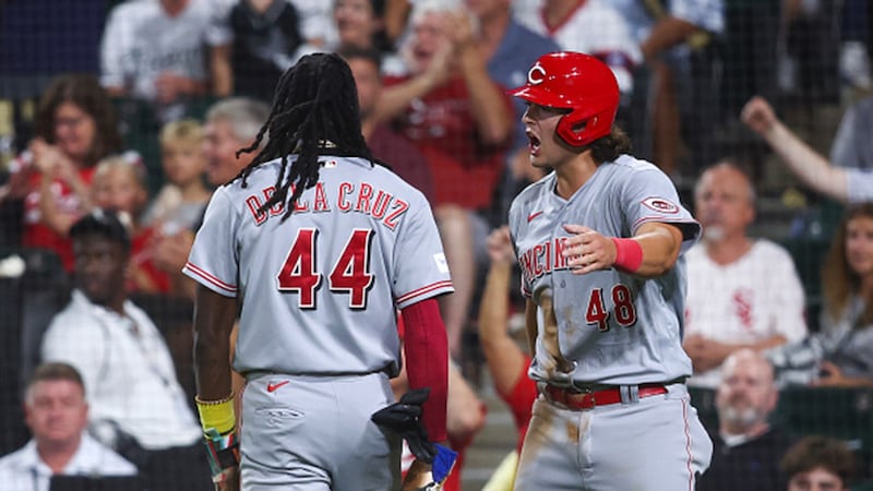 MLB: Reds 5, White Sox 4 (10)