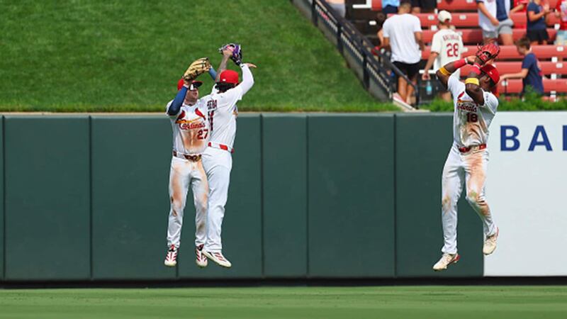 MLB: Phillies 1, Cardinals 7