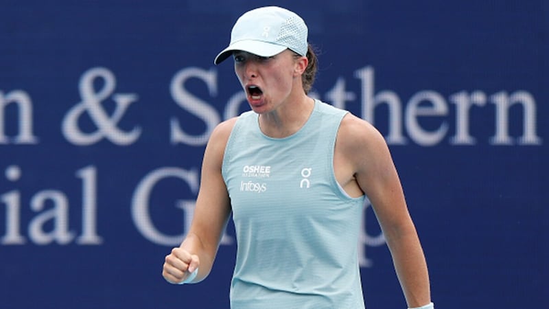 Swiatek advances to last 16 at Cincinnati Open with win over Sakkari