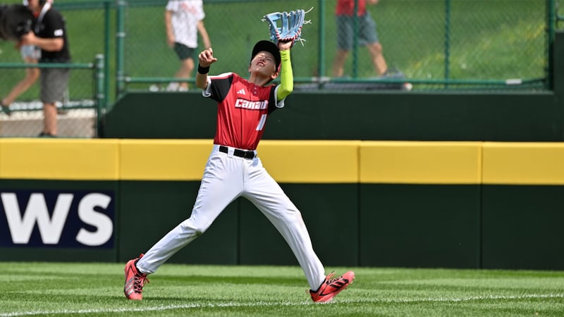 LLWS: Canada 4, Australia 0