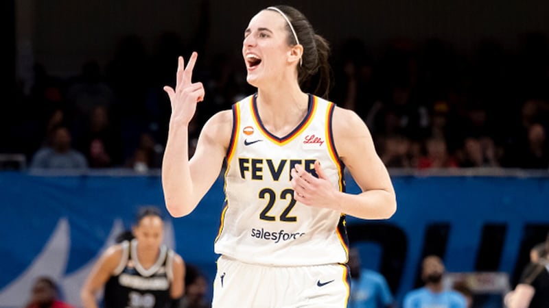 WNBA: Fever 113, Sky 90