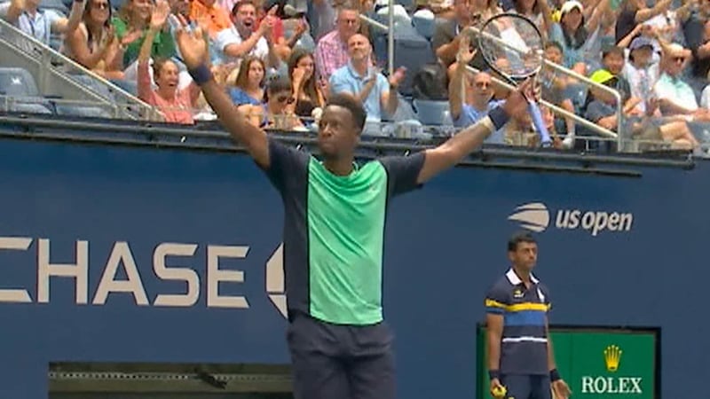 Must See: Monfils makes incredible defensive shot in mixed doubles