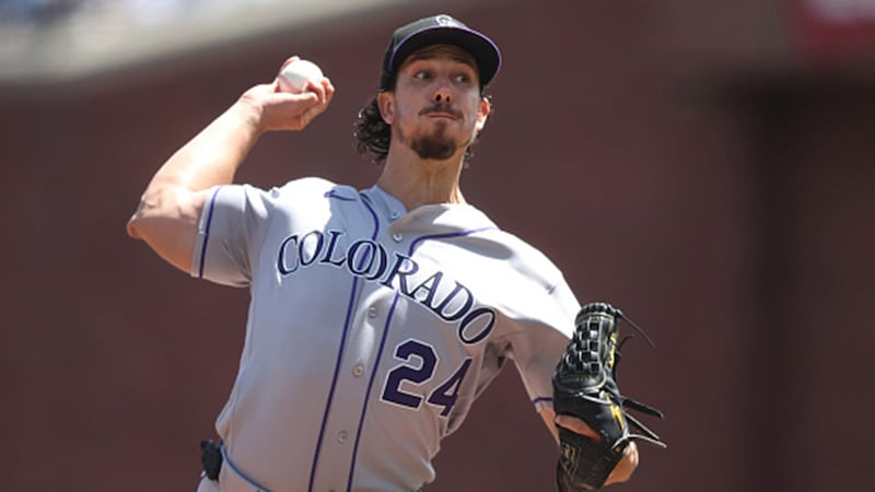Blue Jays sign pitcher Michael Lorenzen to one-year contract
