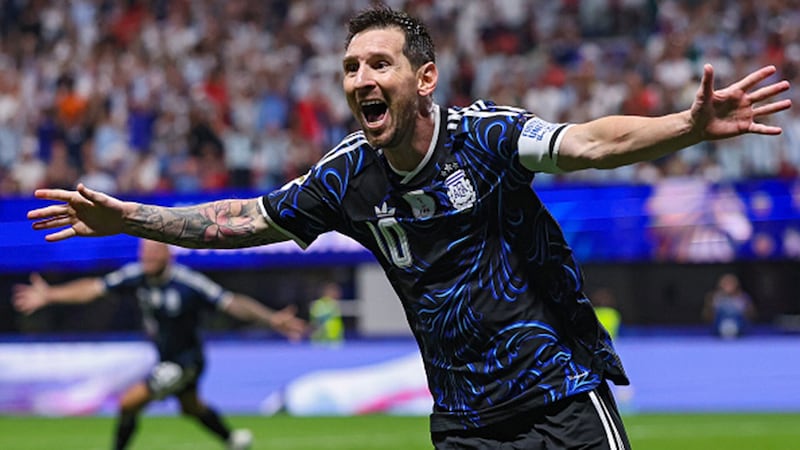 Top 10: Messi goals for Argentina