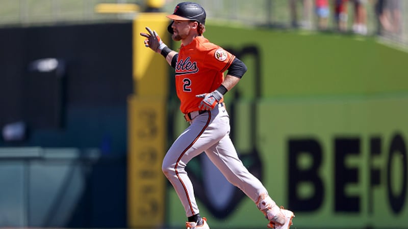 MLB: Orioles 8, Athletics 5