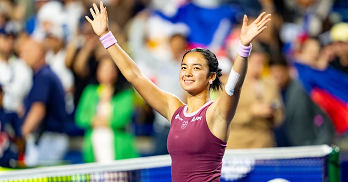 Eala Takes Opening Set Against Stoiana at the US Open