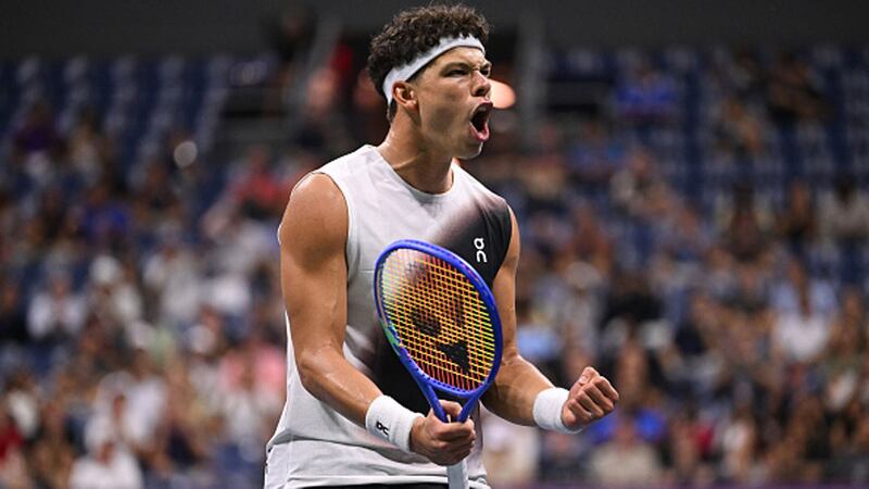 Shelton bests Shapovalov, advances to fourth round at US Open