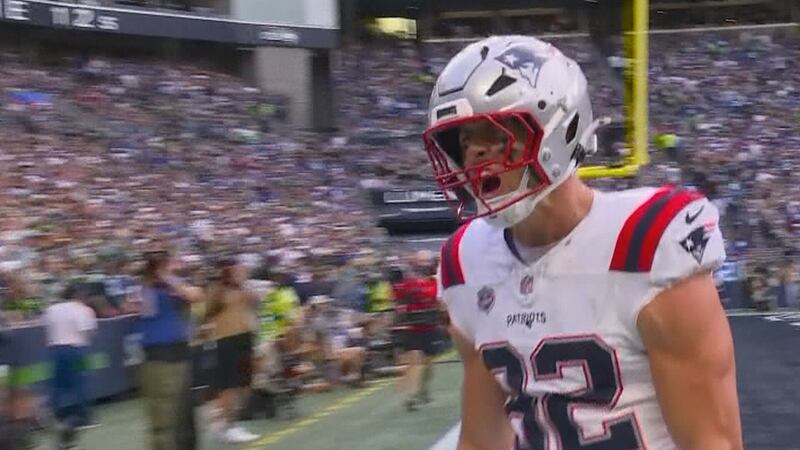 Must See: 'Masterpiece of a drive': Raridon puts Pats on the board with 1st TD of NFL season