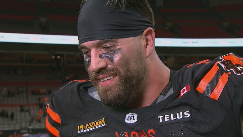 'Haven't ran that fast for quite some time': Sayles on his pick-six