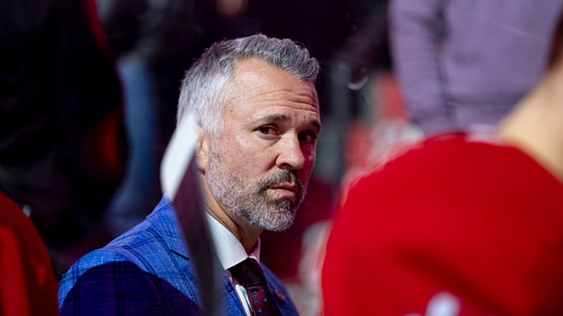 Canadiens extend head coach St. Louis just ahead of camp