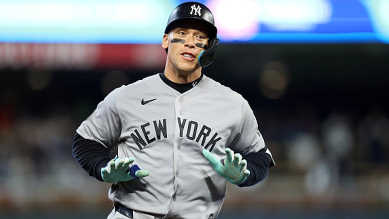 MLB: Yankees 8, Twins 3