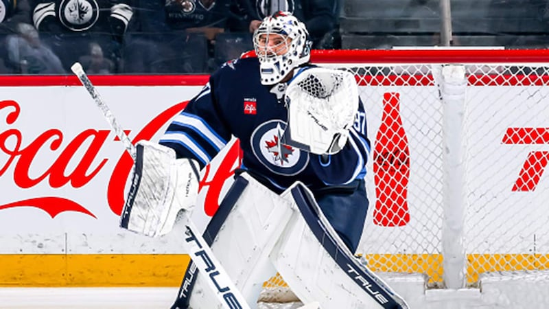 O-Dog: ‘Nobody wants to move on from their goaltending to get to Connor Hellebuyck?’