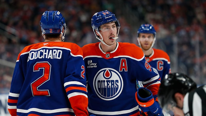 Nugent-Hopkins declares Bouchard 'one of the top 2 defencemen in the league'