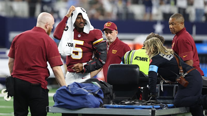 Commanders QB Daniels, Bears QB Williams carted off with injuries suffered Sunday