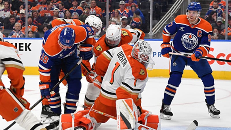 Babcock: 'To have success at playoff time you have to climb on the goalie'