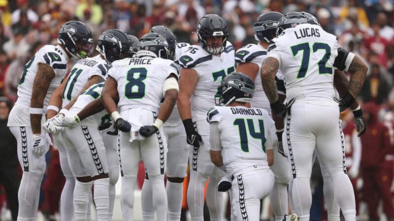 Seahawks look to jump on winless Chargers